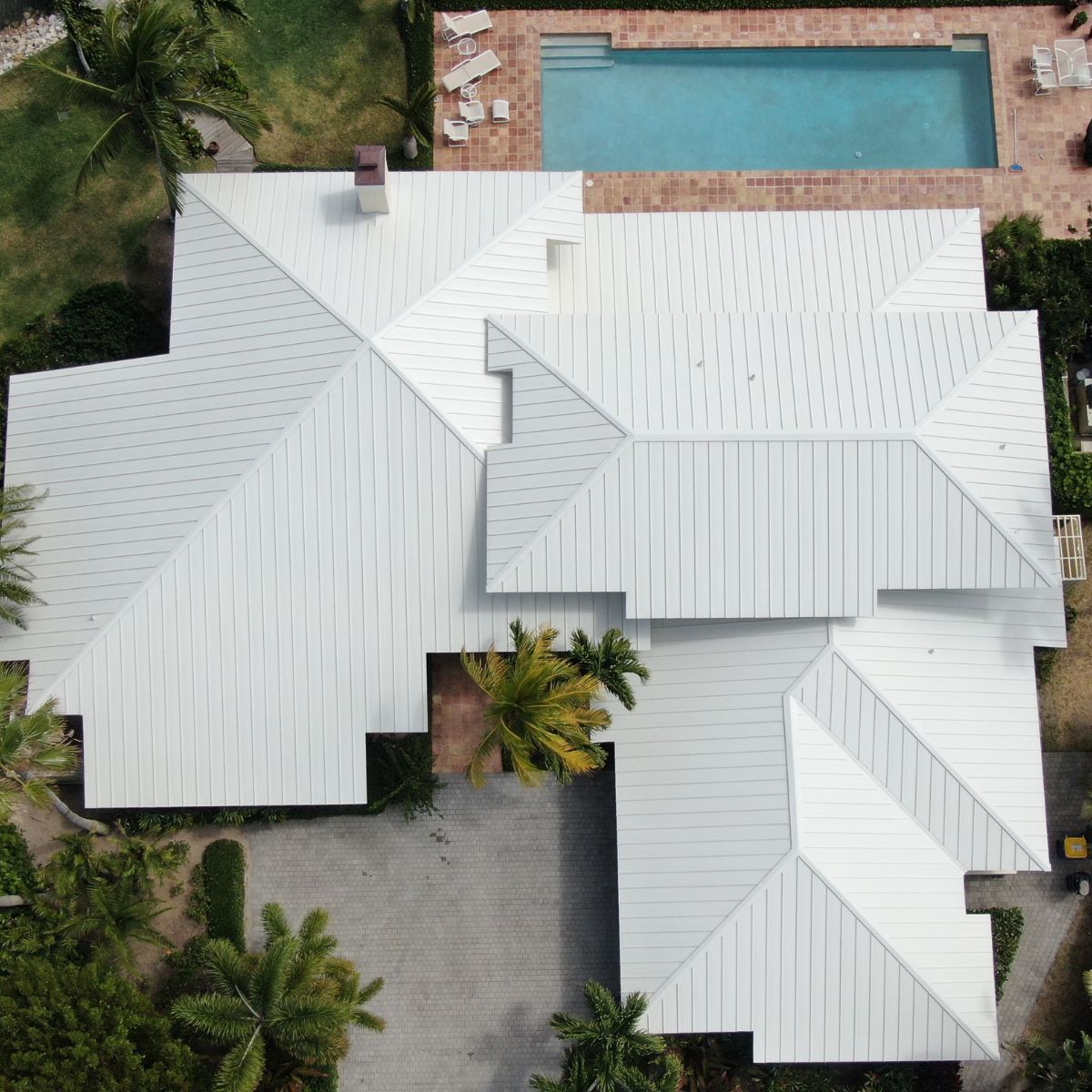 DM 1500 1.5 MECHANICAL SEAM 032 ALUMINUN SOLAR WHITE